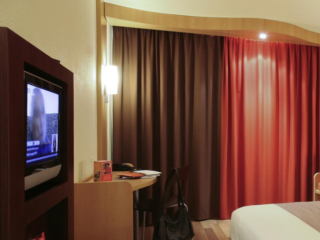 Hotel Ibis Braga Exterior foto
