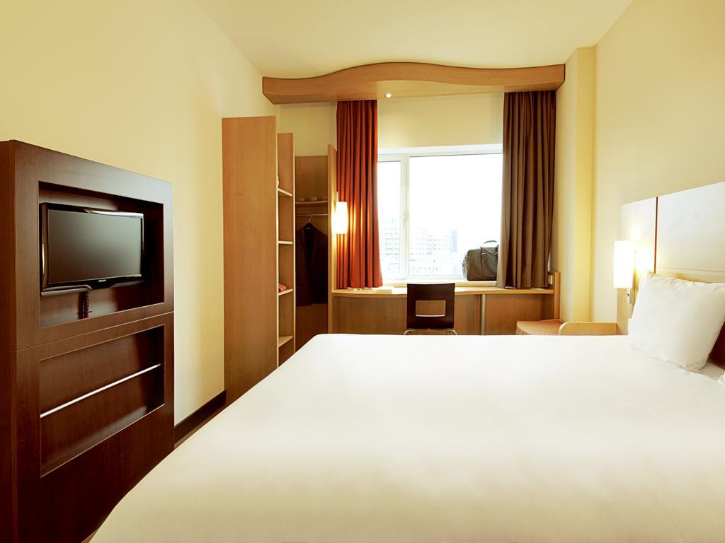 Hotel Ibis Braga Exterior foto